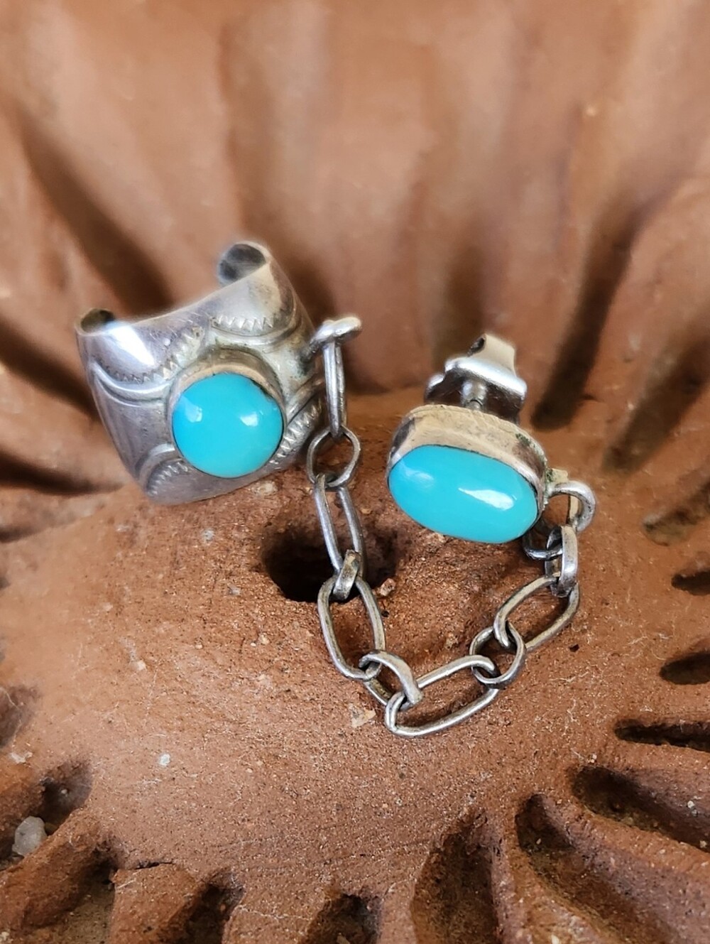 Native American Sterling Turquoise Slave Ear Cuff Earring / Crawler / Climber